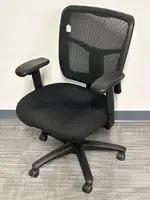 Task Chair with Arms