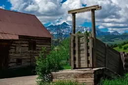 Sheep Chute - Office Wall Art - Mountains