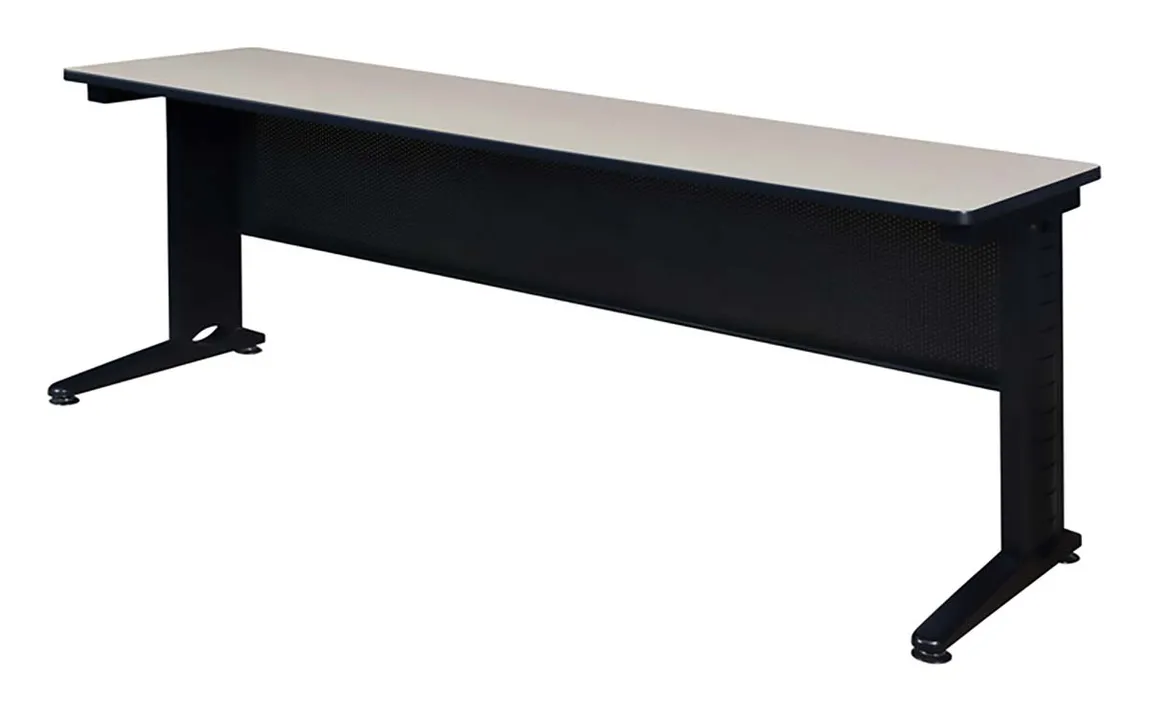 Seminar Training Table