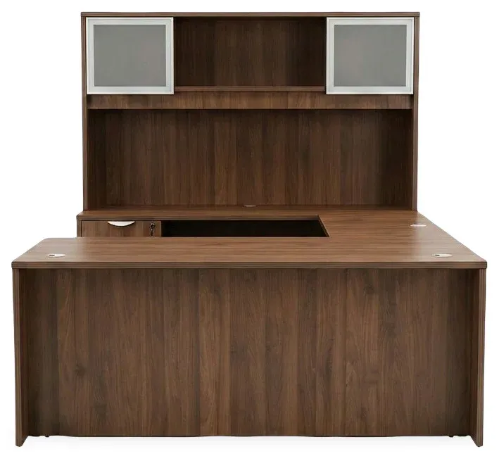 U Shaped Desk with Hutch