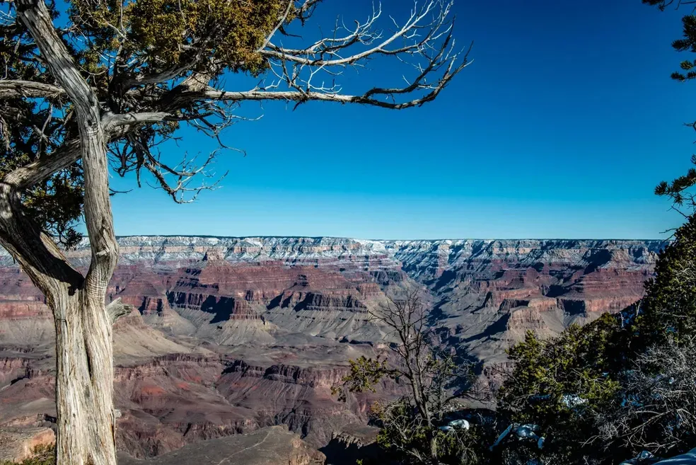 On the Edge Horizontal - Office Wall Art