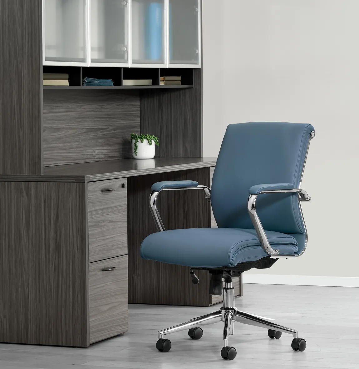 Mid Back Conference Room Chair with Arms