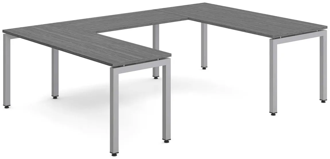 U Shaped Desk with Metal Legs