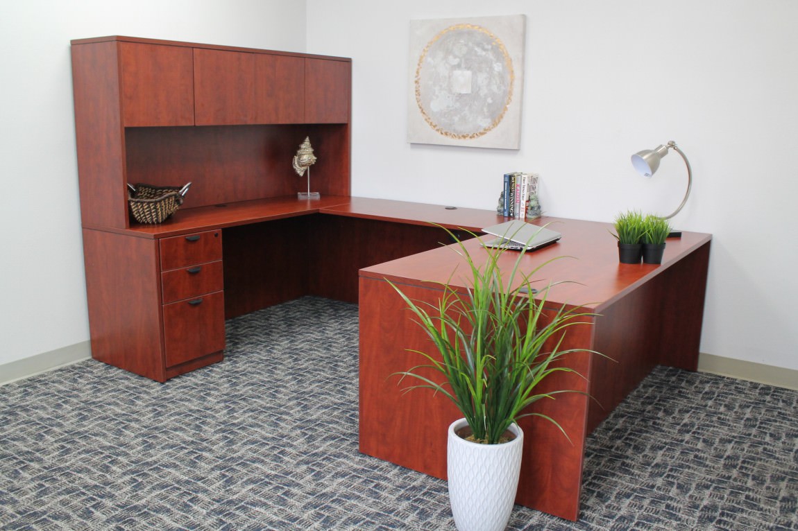 U Shaped Desk With Hutch And Drawers
