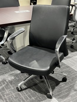 Black Vinyl Manager's Chair