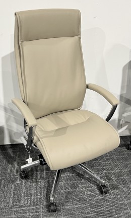 Brown Leather Executive High Back Chair